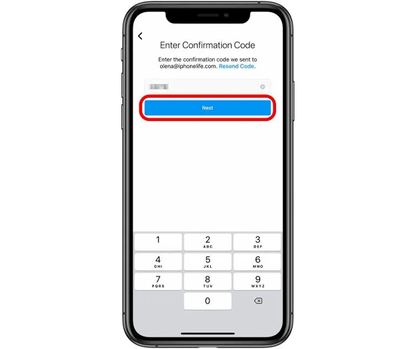 لاحظ الرمز المرسل إلى البريد الإلكتروني أو الرقم
